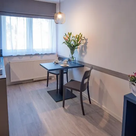 A24 Bei Hamburg ホテル グリンデ