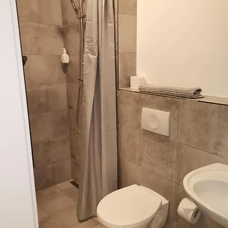 ホテル A24 Bei Hamburg グリンデ